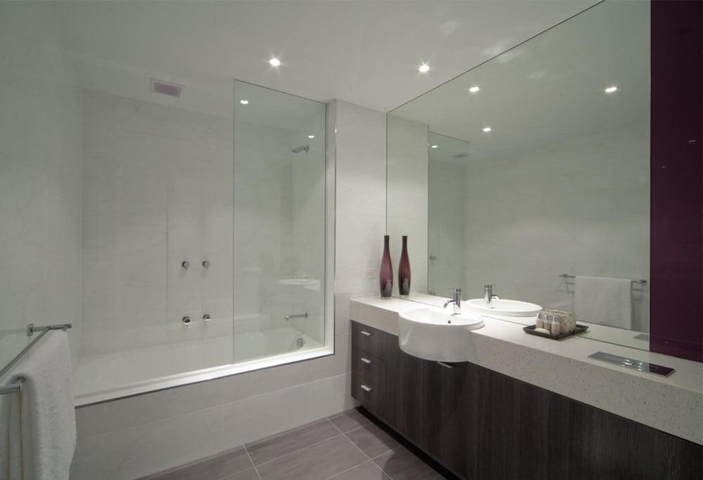 מלבורן Tyrian Serviced Apartments Fitzroy מראה חיצוני תמונה